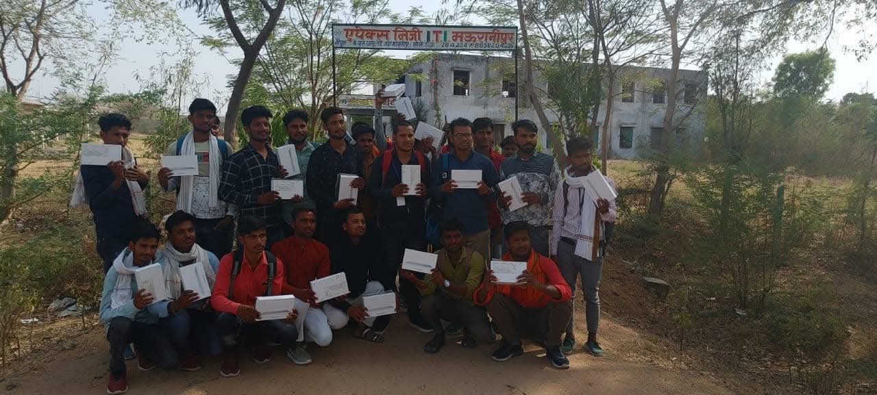 Students at Apex Pvt ITI campus